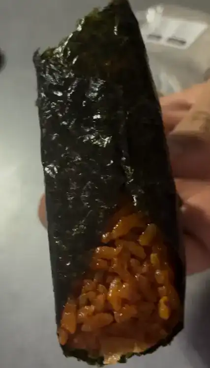 The GS25 Jeonju Bibimbap Tuna Mayo Gimbap completely unwrapped