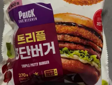 Honest Review- CU Triple 3-Tier Burger – Is it a Meat Lover’s Dream or Just a Filler?